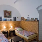 Very Old House Апартаменты