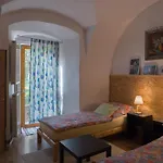 Апартаменты Very Old House Ptice