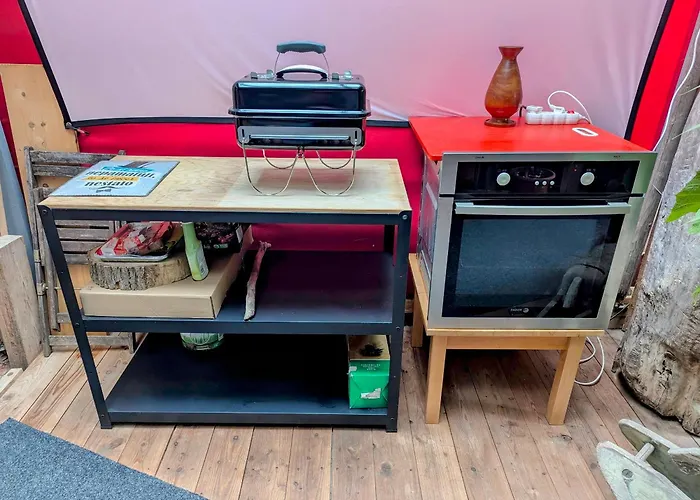 Very Old House 아파트 *