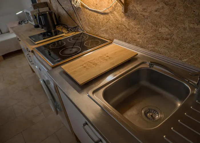 Very Old House 아파트