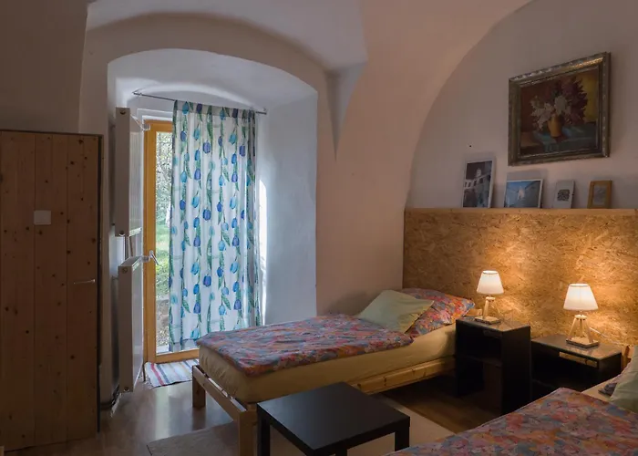 Lägenhet Very Old House Ptice